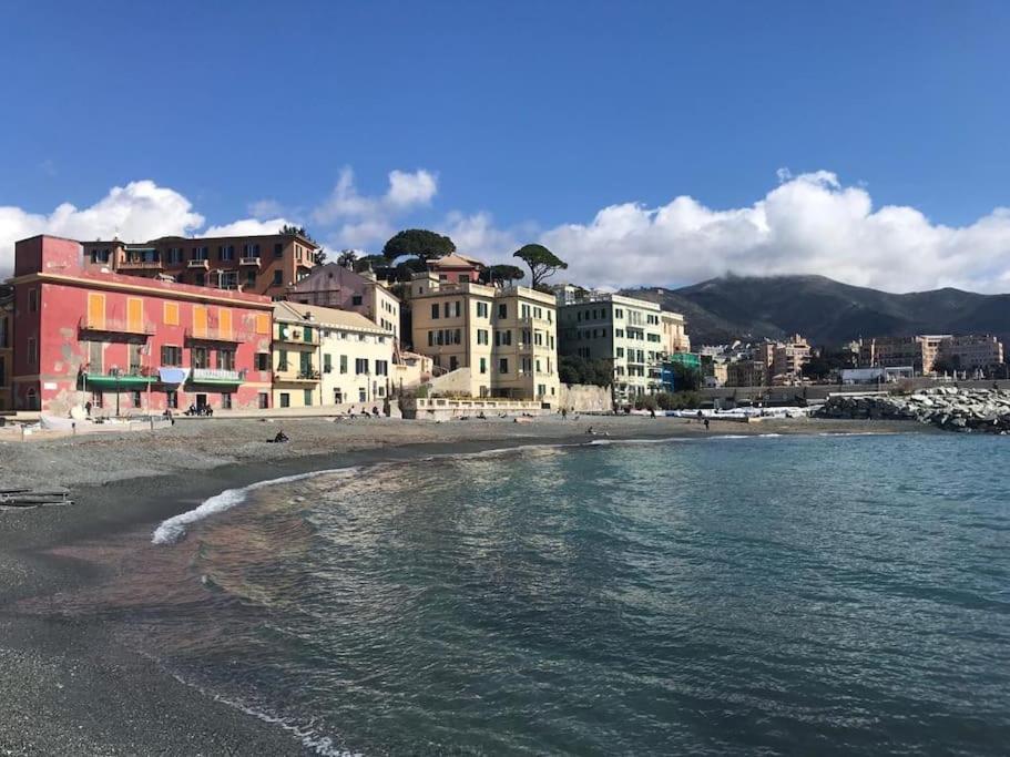 Pisi Home, 2 Min Dalla Spiaggia E Dall' Ospedale Gaslini Генуа Екстериор снимка
