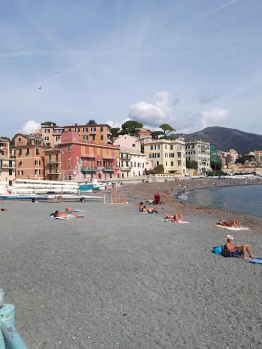 Pisi Home, 2 Min Dalla Spiaggia E Dall' Ospedale Gaslini Генуа Екстериор снимка